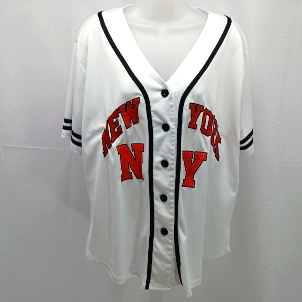 NWOT Orange Kiss New York City Teddy Bear Graphic Jersey Button Up Top XL.......
